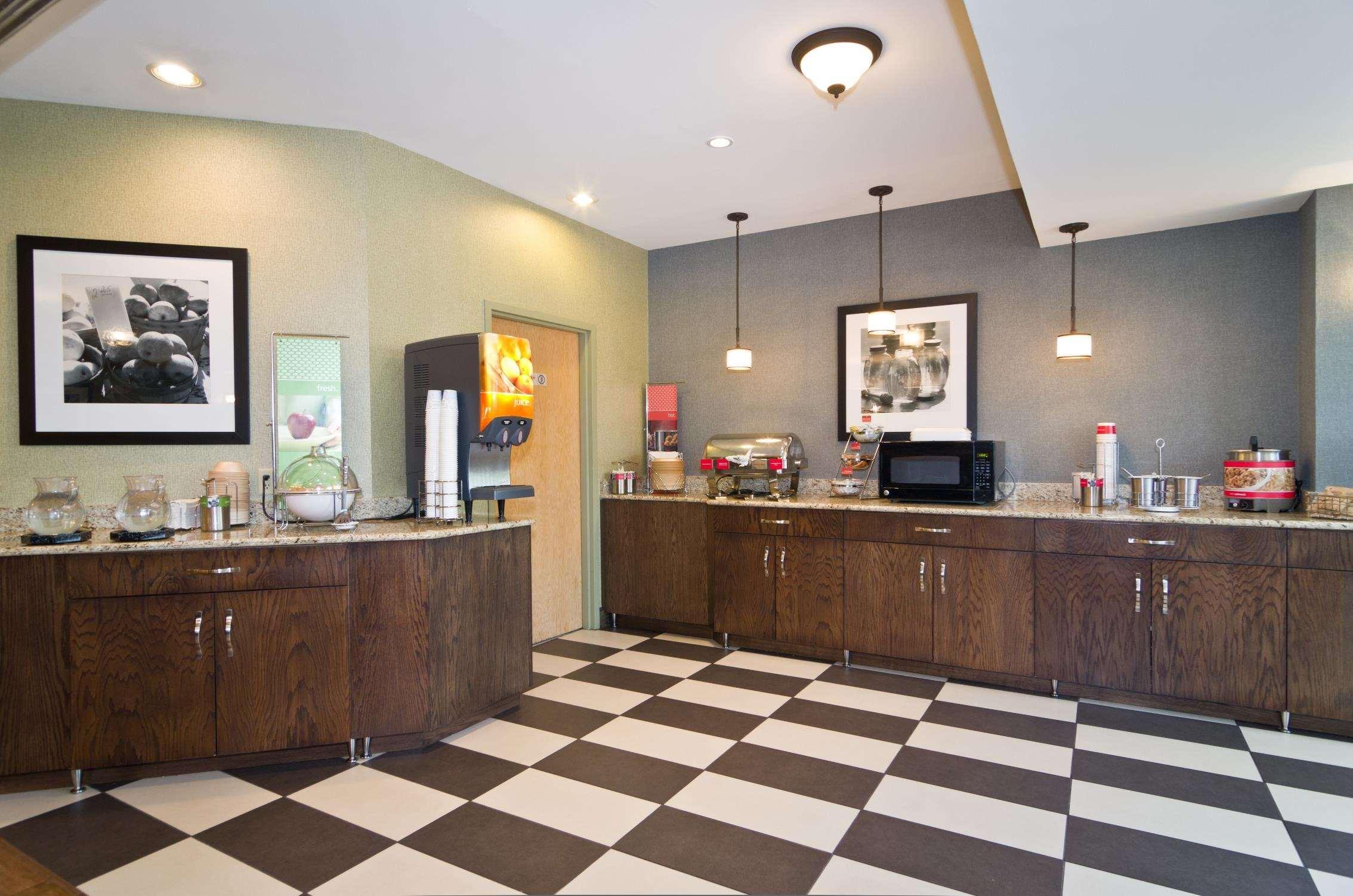 Hampton Inn New Philadelphia Exterior foto
