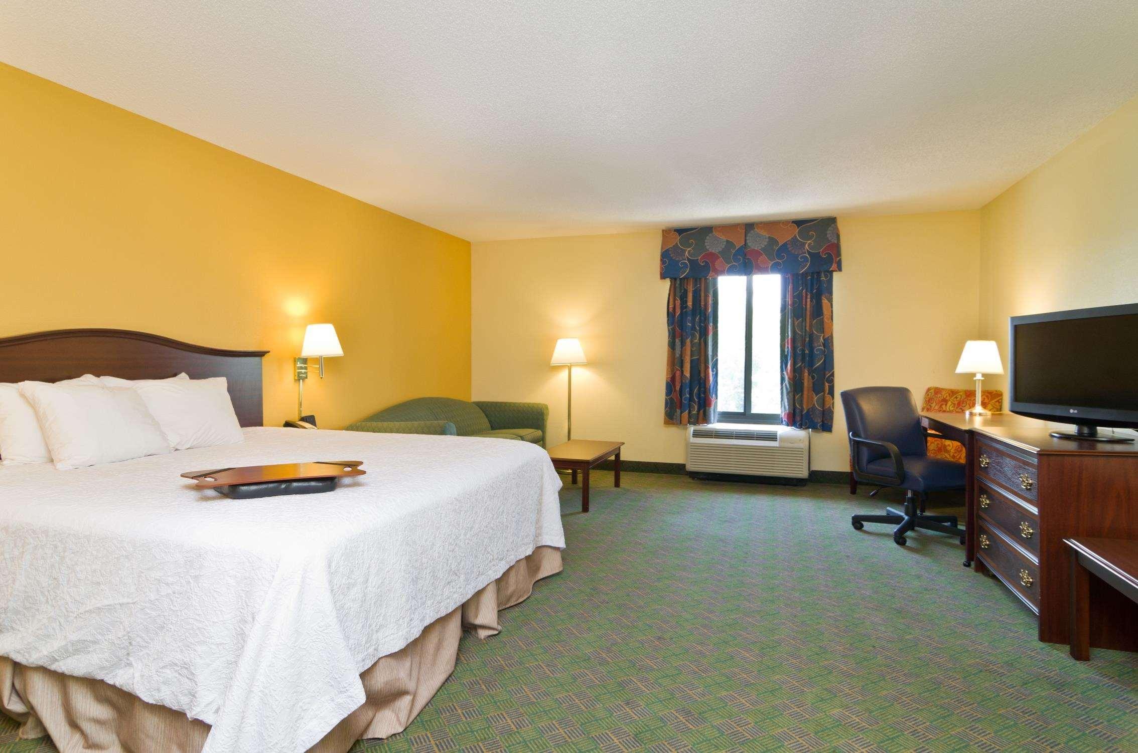Hampton Inn New Philadelphia Exterior foto