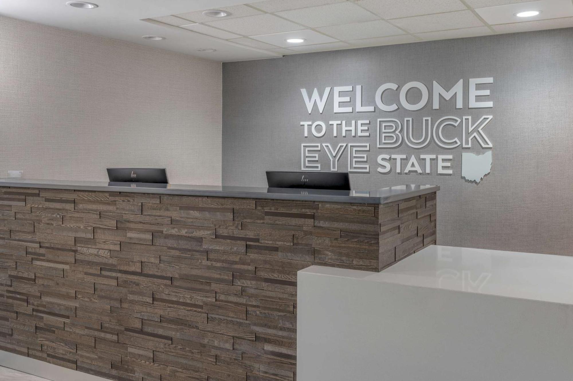 Hampton Inn New Philadelphia Exterior foto